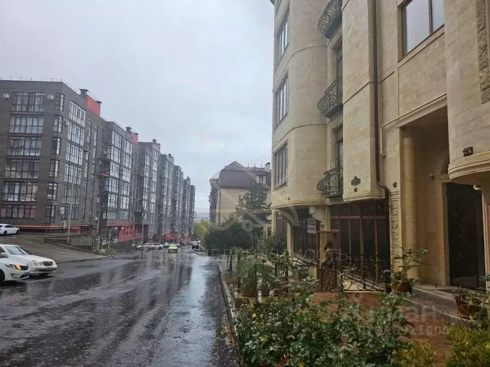 2-к кв. Ставропольский край, Кисловодск ул. Декабристов, 37Б (70.0 м) - Фото 1