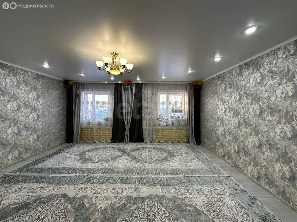 Дом в Ирбит, Московская улица (242.9 м) - Фото 1