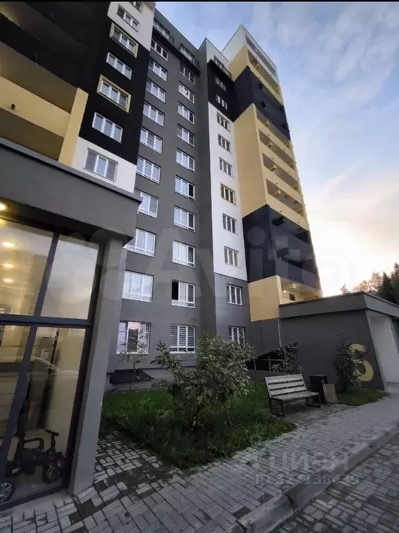 1-к кв. Калужская область, Обнинск ул. Усачева, 21 (41.0 м) - Фото 1