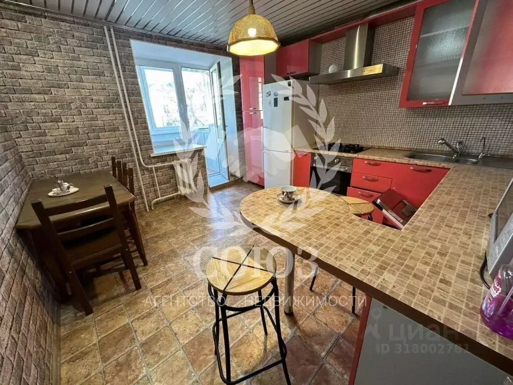 3-к кв. Калужская область, Калуга ул. Пухова, 23а (84.0 м) - Фото 0