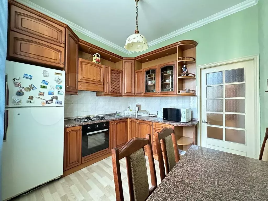 5-к. квартира, 100 м, 5/8 эт. - Фото 1