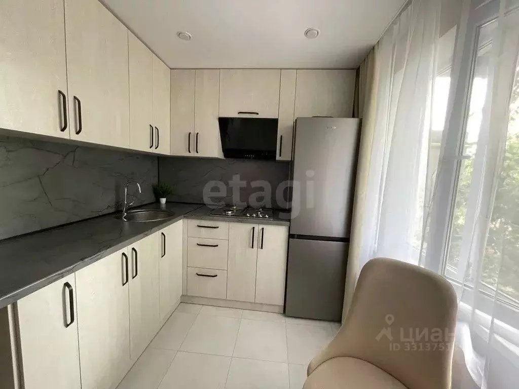 1-к кв. Адыгея, Майкоп Батарейная ул., 2Б (31.6 м) - Фото 1