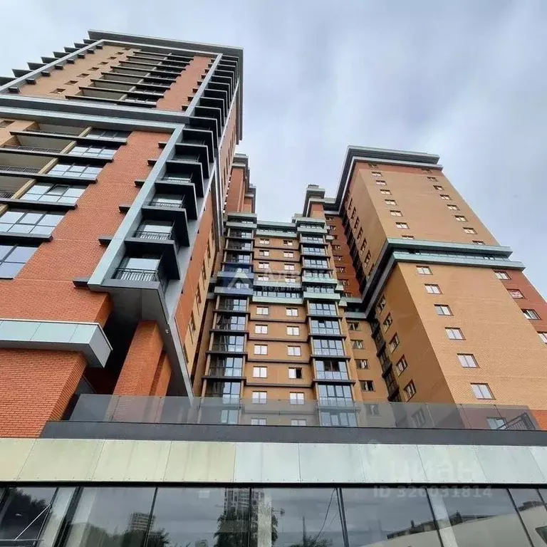 2-к кв. Тюменская область, Тюмень ул. 50 лет Октября, 4 (78.0 м) - Фото 2