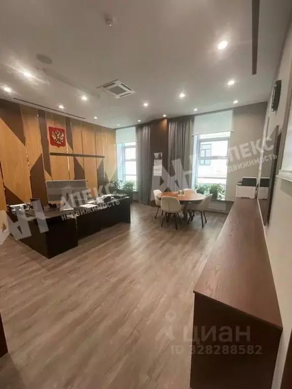 Помещение свободного назначения в Москва ул. Арбат, 10 (236 м) - Фото 1