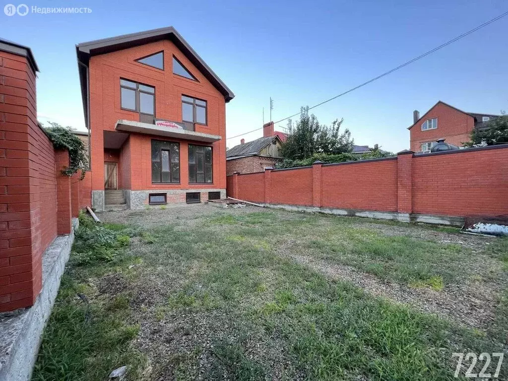 Дом в Ростов-на-Дону, Тибетская улица (250 м) - Фото 0