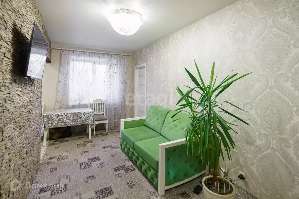Продаётся 3-к квартира, 51.8 м - Фото 0