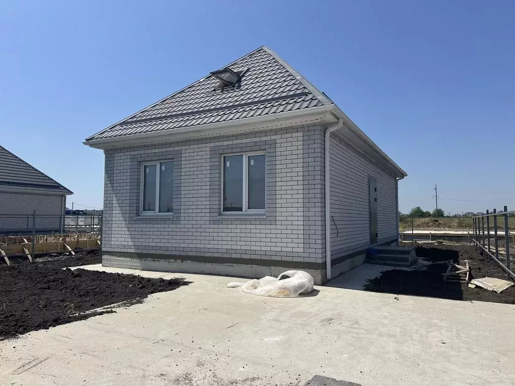 Дом в Краснодарский край, Краснодар пос. Индустриальный,  (60 м) - Фото 1