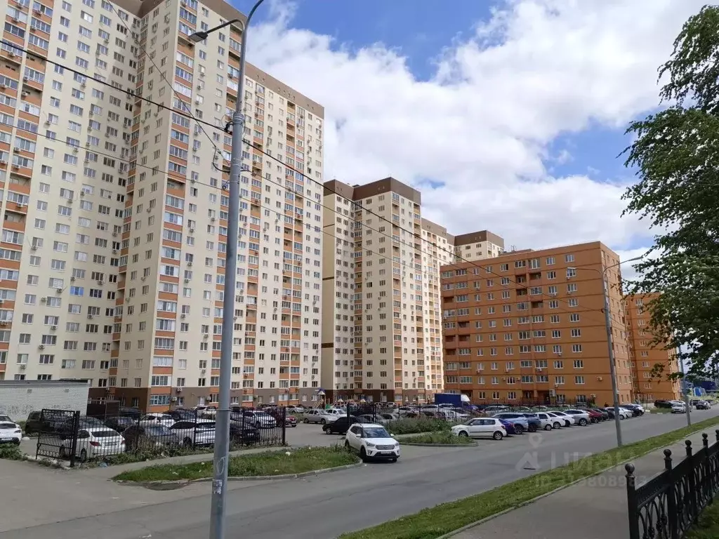 3-к кв. Саратовская область, Саратов ул. Имени К.П. Панченко, 9 (77.09 ... - Фото 0