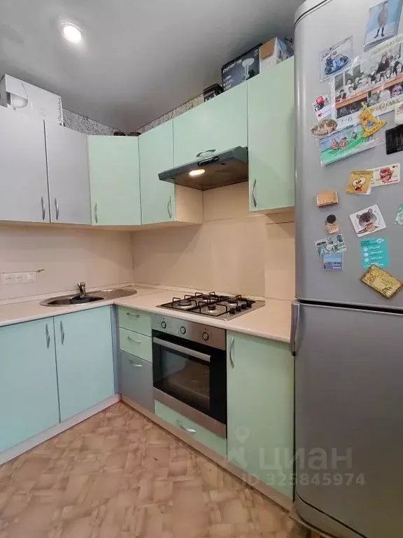 3-к кв. Челябинская область, Челябинск просп. Победы, 332 (57.1 м) - Фото 2