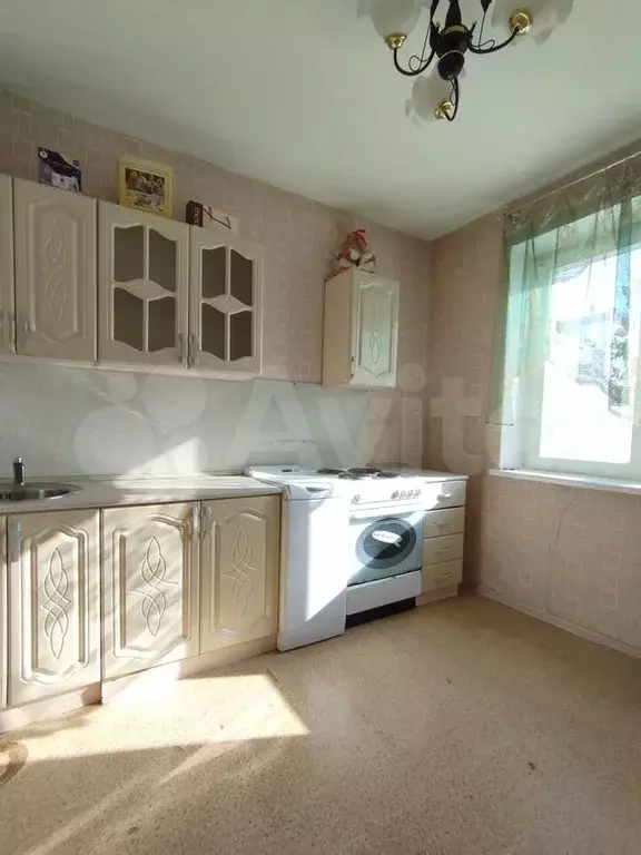 1-к. квартира, 40 м, 8/10 эт. - Фото 0