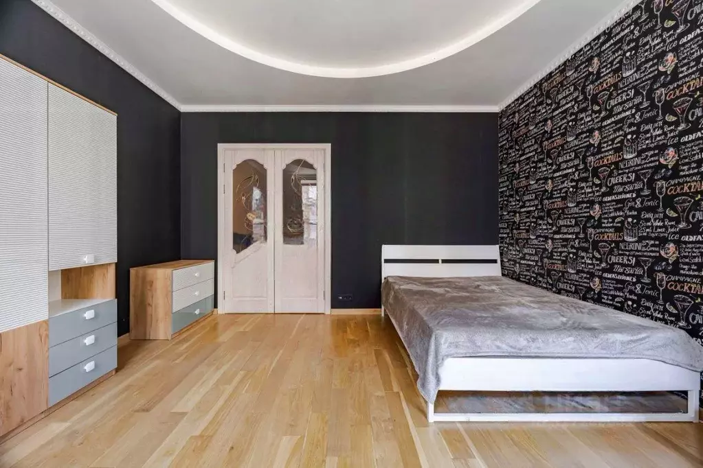 Квартира, 4 комнаты, 105 м - Фото 0