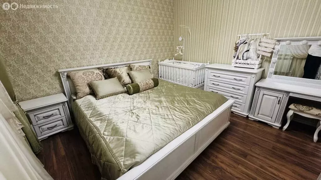 Дом в посёлок Заветный, Загорская улица (280 м) - Фото 2