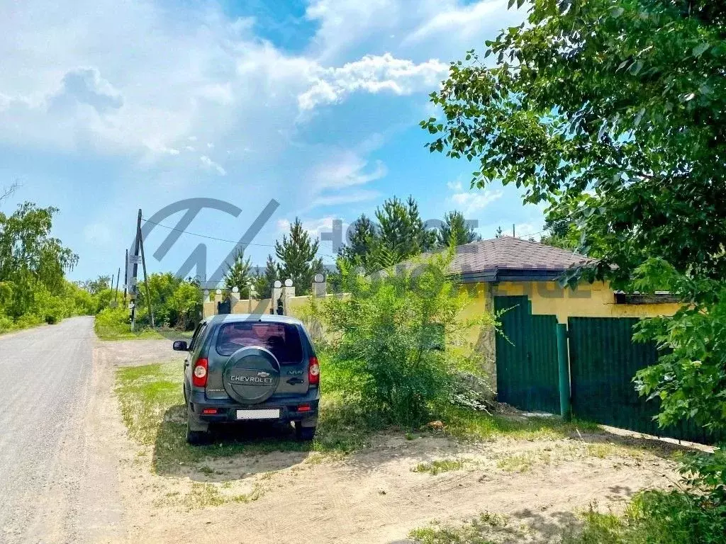 Участок в Омская область, Омск Хуторская ул. (12.0 сот.) - Фото 1