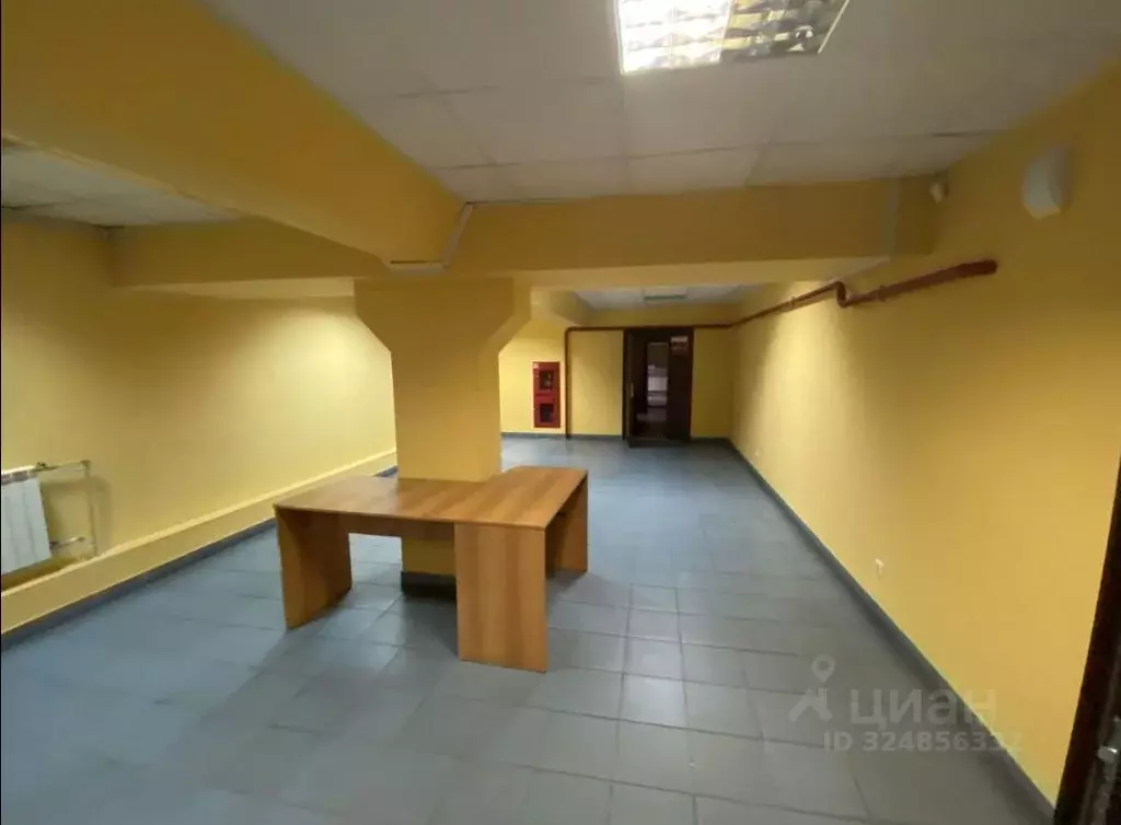 Помещение свободного назначения в Омская область, Омск просп. Карла ... - Фото 1