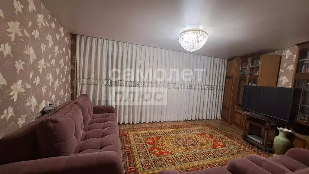 3-к кв. Курская область, Курск просп. Кулакова, 7 (65.2 м) - Фото 1