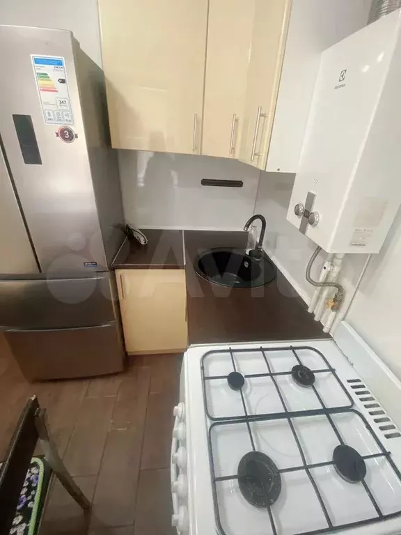 1-к. квартира, 31 м, 5/5 эт. - Фото 1