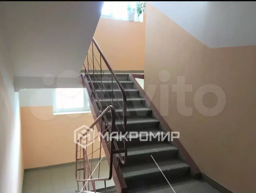 Квартира-студия, 32,7 м, 4/10 эт. - Фото 1