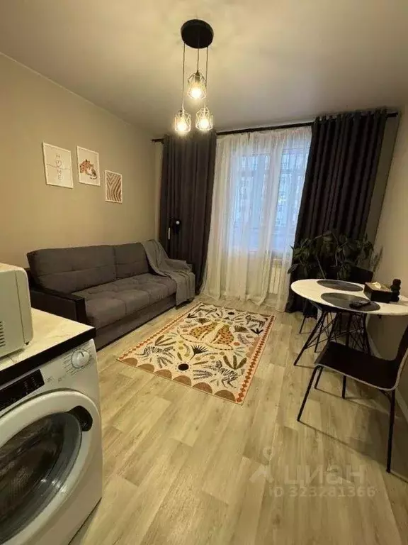 1-к кв. Сахалинская область, Южно-Сахалинск Больничная ул., 2к5 (20.0 ... - Фото 1