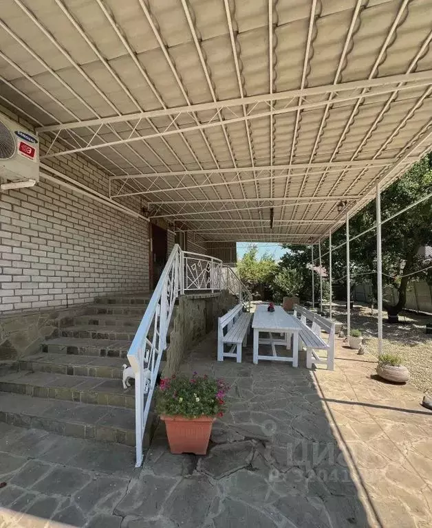 Дом в Краснодарский край, Приморско-Ахтарский муниципальный округ, ... - Фото 1