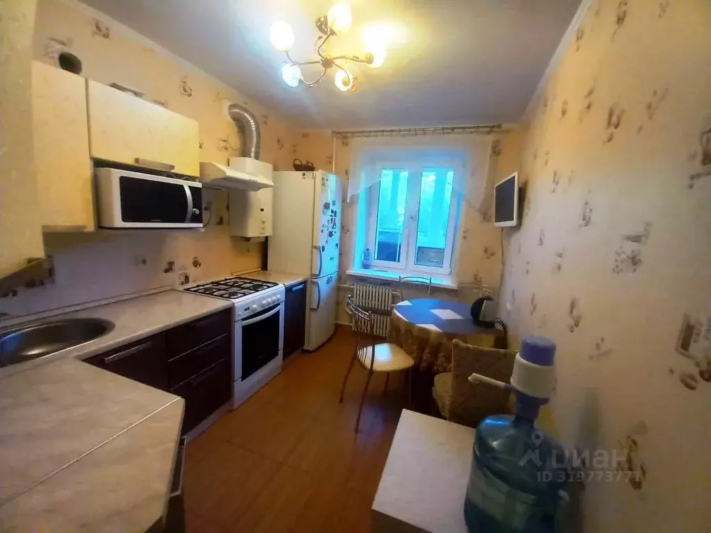 3-к кв. Калужская область, Калуга ул. Дубрава, 13 (61.2 м) - Фото 0