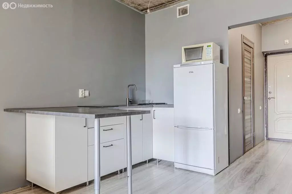 Квартира-студия: Казань, улица Азата Аббасова, 9 (25 м) - Фото 1
