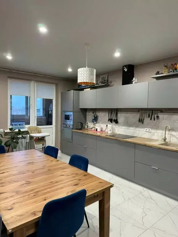 3-к кв. Чувашия, Чебоксары ул. Пирогова, 2к2 (95.7 м) - Фото 1