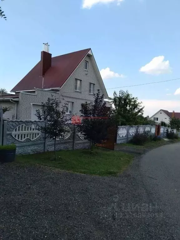 Дом в Белгородская область, Старооскольский городской округ, с. ... - Фото 0