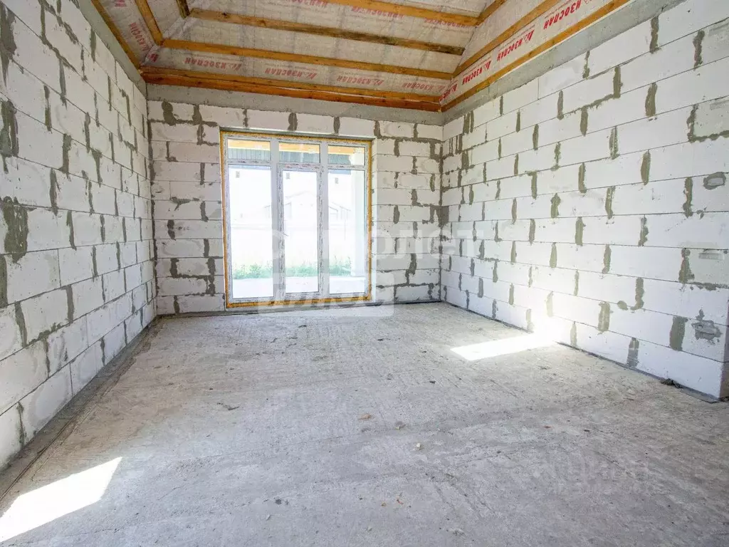 Дом в Ульяновская область, Чердаклинский район, Красноярское с/пос, с. ... - Фото 2