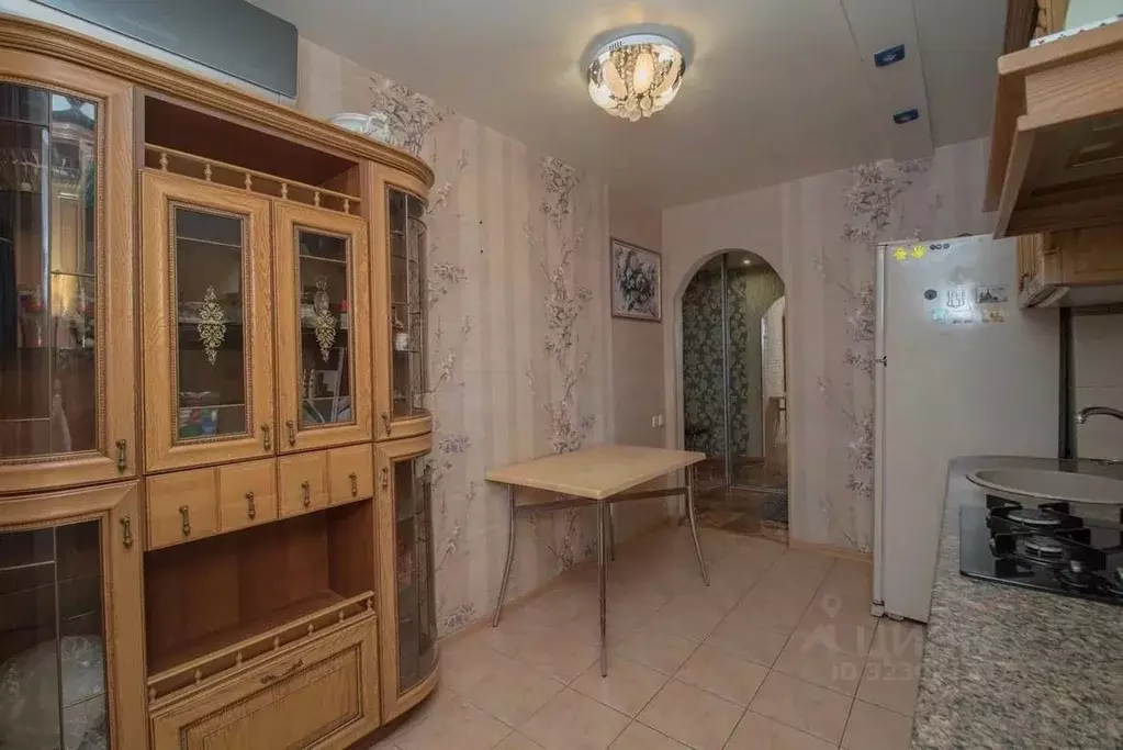 3-к кв. Саратовская область, Саратов Новоузенская ул., 11/13 (70.0 м) - Фото 2