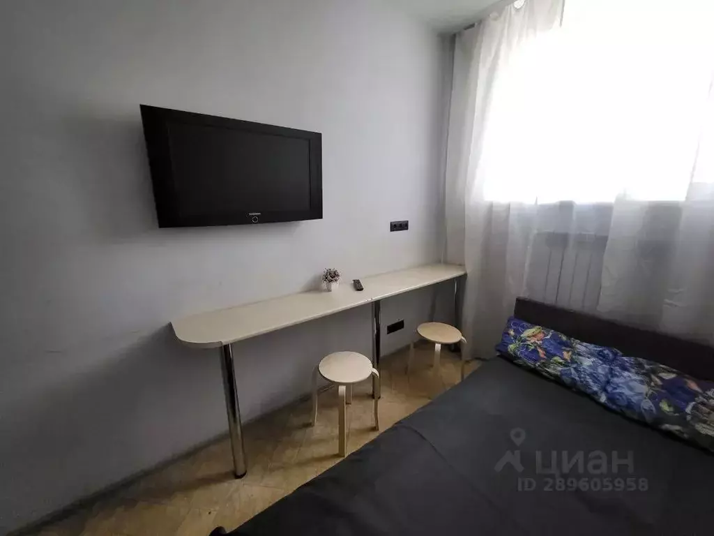 Комната Хабаровский край, Хабаровск ул. Чкалова, 17 - Фото 1