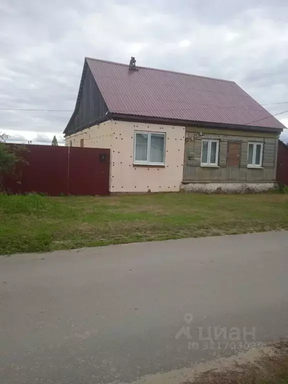 Дом в Калужская область, Жиздра ул. Ленина, 52 (65 м) - Фото 1