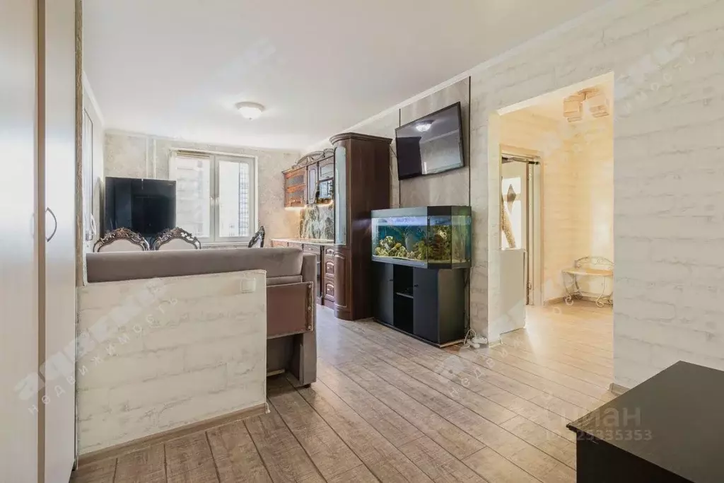 2-к кв. Ленинградская область, Мурино Всеволожский район, ул. ... - Фото 1