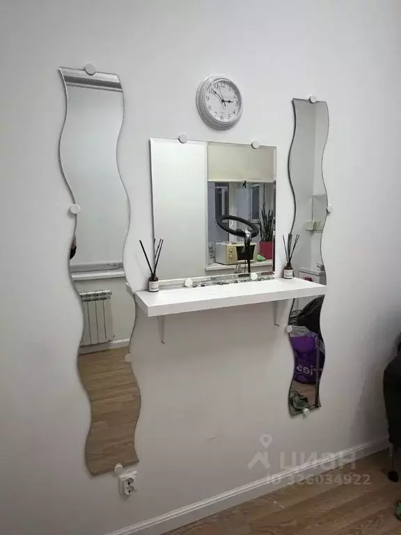 Помещение свободного назначения в Санкт-Петербург 16-я Васильевского ... - Фото 1