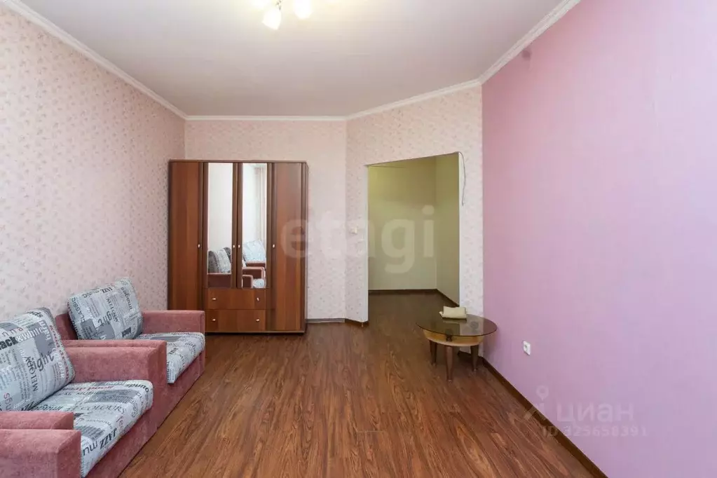 2-к кв. Тюменская область, Тюмень ул. Василия Гольцова, 3 (54.9 м) - Фото 1