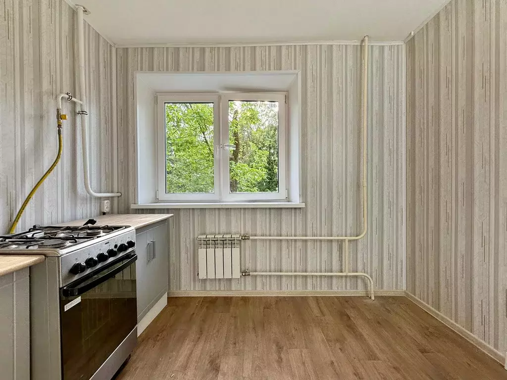 Продаётся 3-к квартира, 57 м - Фото 0