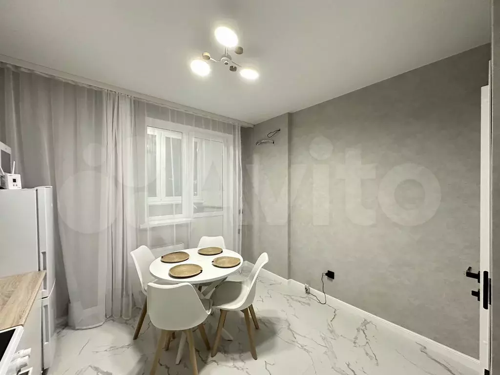 2-к. квартира, 50 м, 11/16 эт. - Фото 1