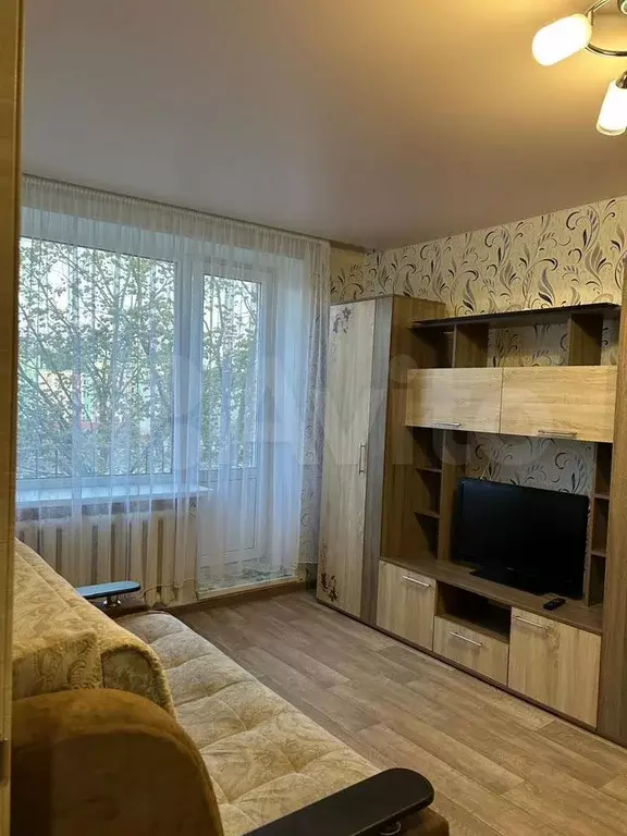 1-к. квартира, 30 м, 5/5 эт. - Фото 0