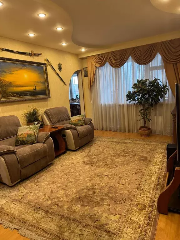 Продаётся 3-к квартира, 75.9 м - Фото 1