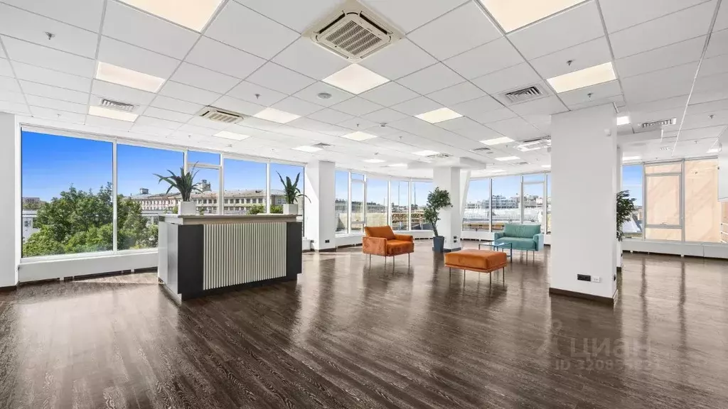 Офис в Санкт-Петербург ул. Чапаева, 15к2В (756 м) - Фото 1