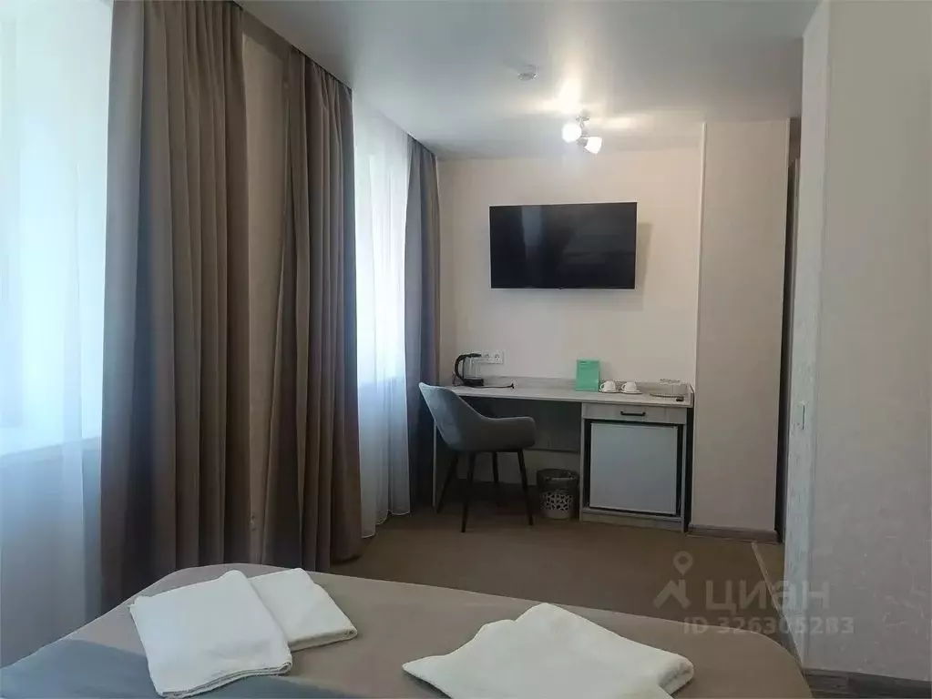 Комната Псковская область, Псков Пароменская ул., 4 - Фото 2