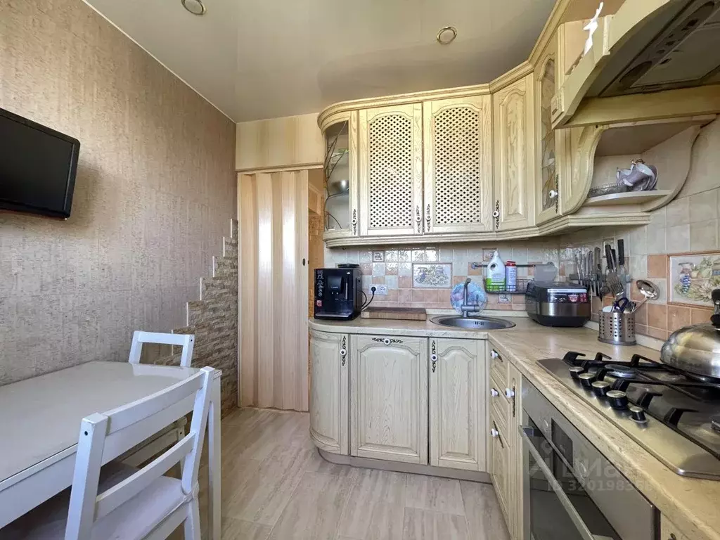 3-к кв. Московская область, Клин Первомайская ул., 16 (63.0 м) - Фото 1