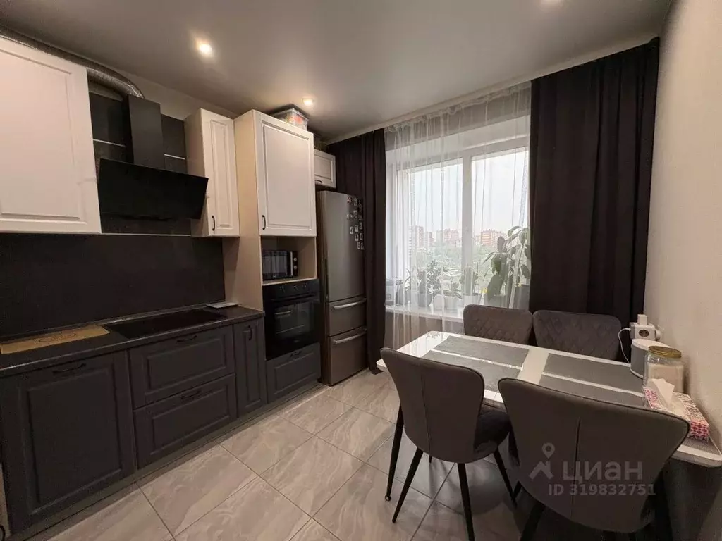 2-к кв. Хакасия, Абакан ул. Некрасова, 31Б (57.4 м) - Фото 0