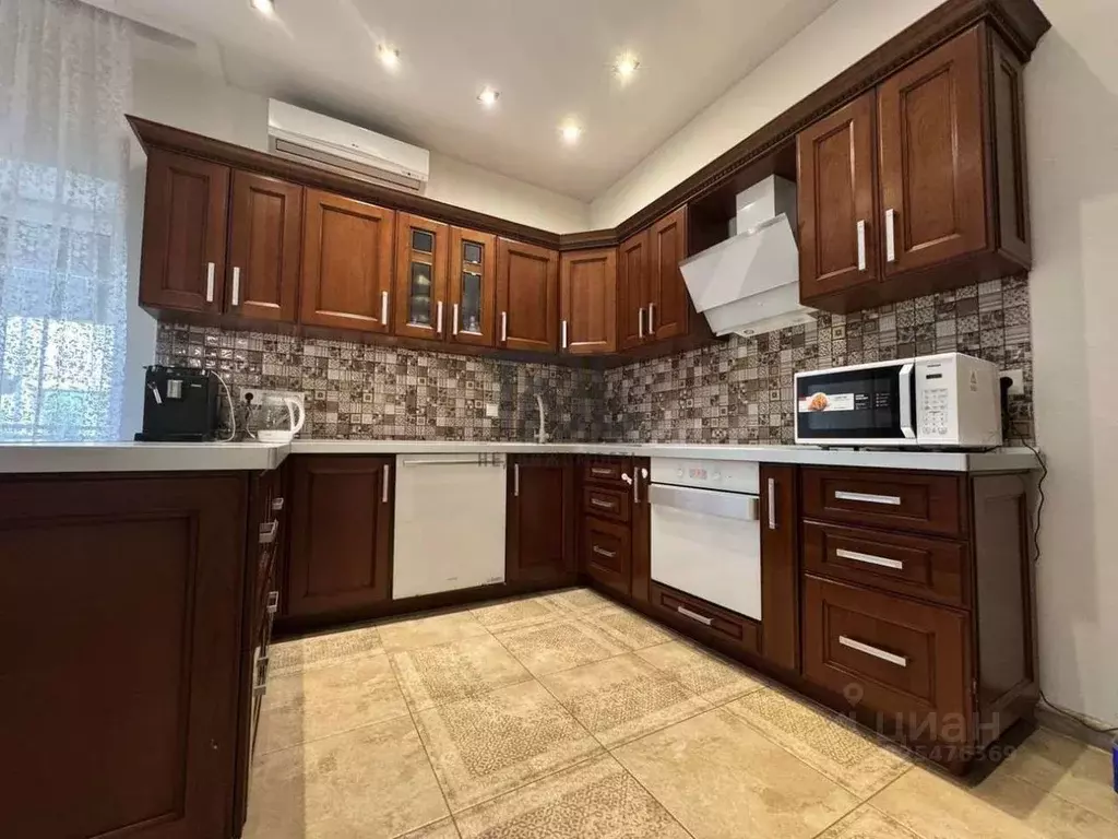 Дом в Волгоградская область, Среднеахтубинский район, Фрунзенское ... - Фото 2