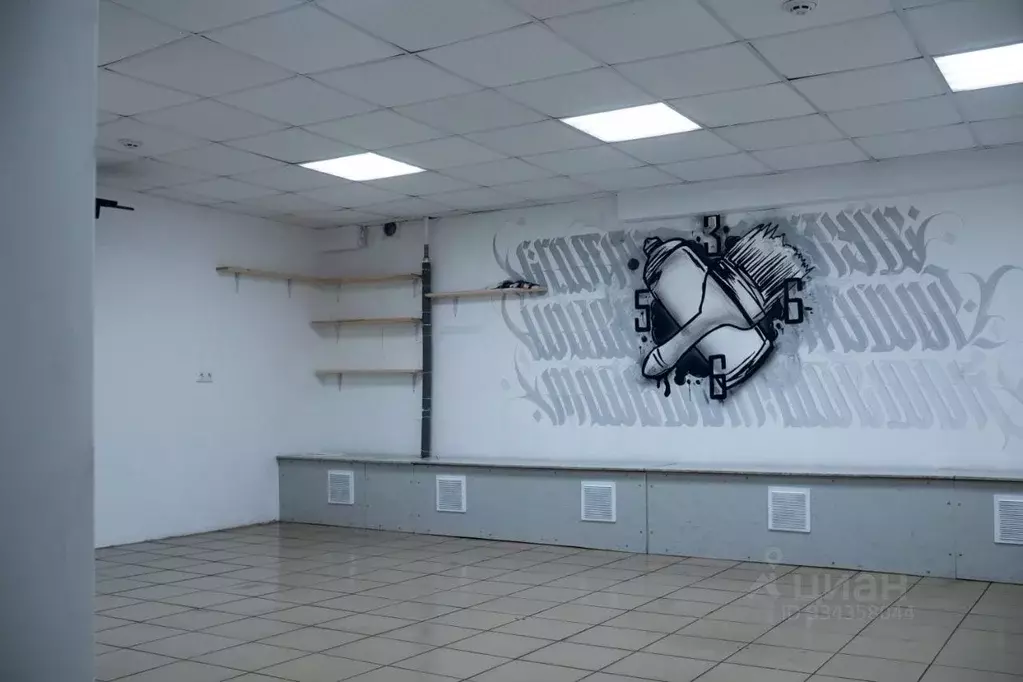 Помещение свободного назначения в Тульская область, Тула ул. ... - Фото 1