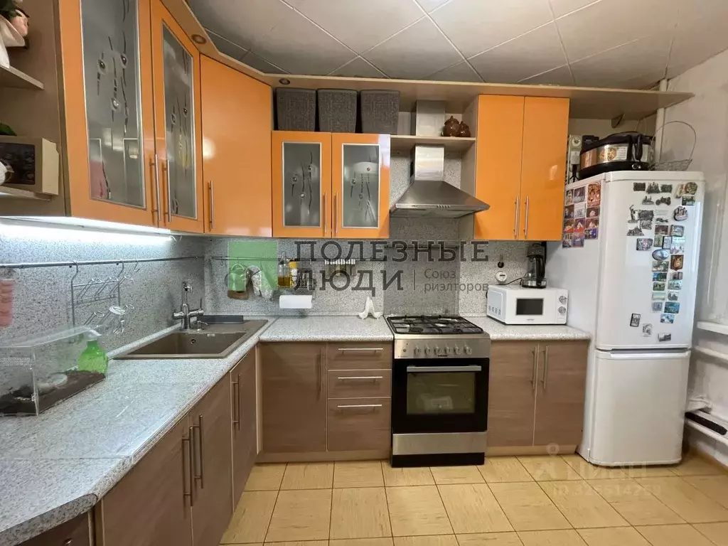 4-к кв. Самарская область, Сызрань Звездная ул., 40 (70.6 м) - Фото 2