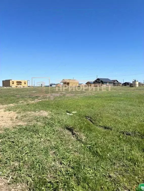 Участок в Саха (Якутия), Якутск городской округ, с. Хатассы ул. ... - Фото 1