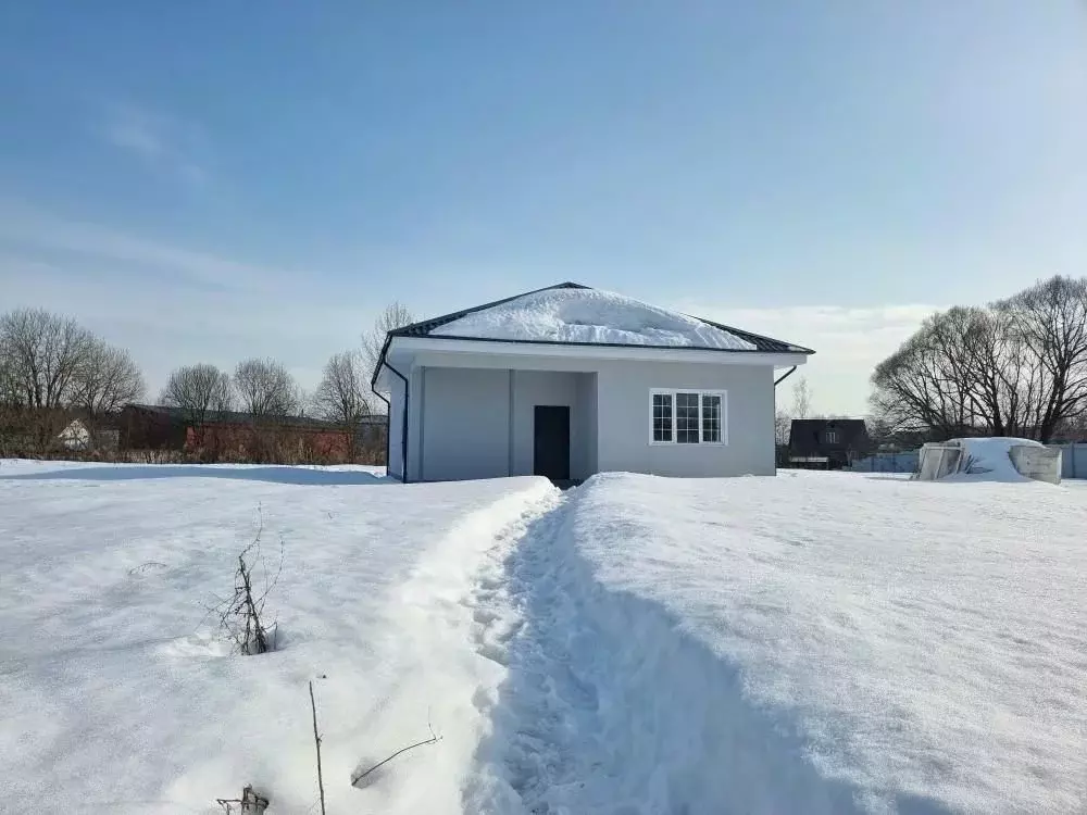 Дом в Московская область, Одинцовский городской округ, д. Хлюпино ... - Фото 0