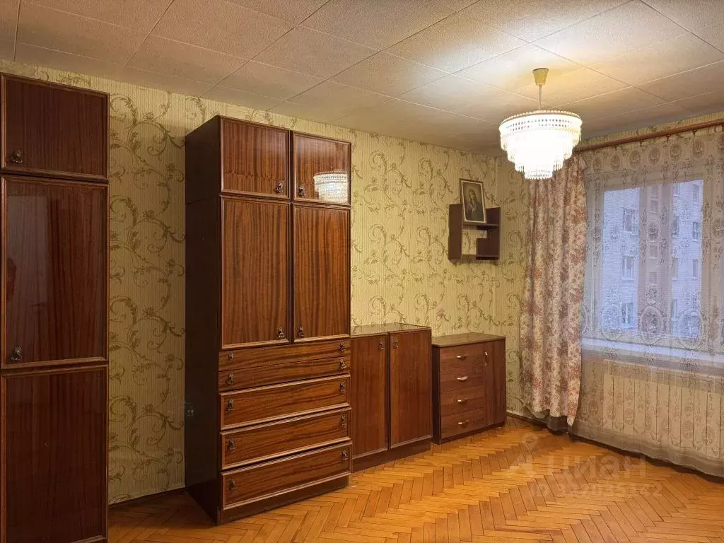 1-к кв. Санкт-Петербург, Санкт-Петербург, Петергоф Чичеринская ул., ... - Фото 1