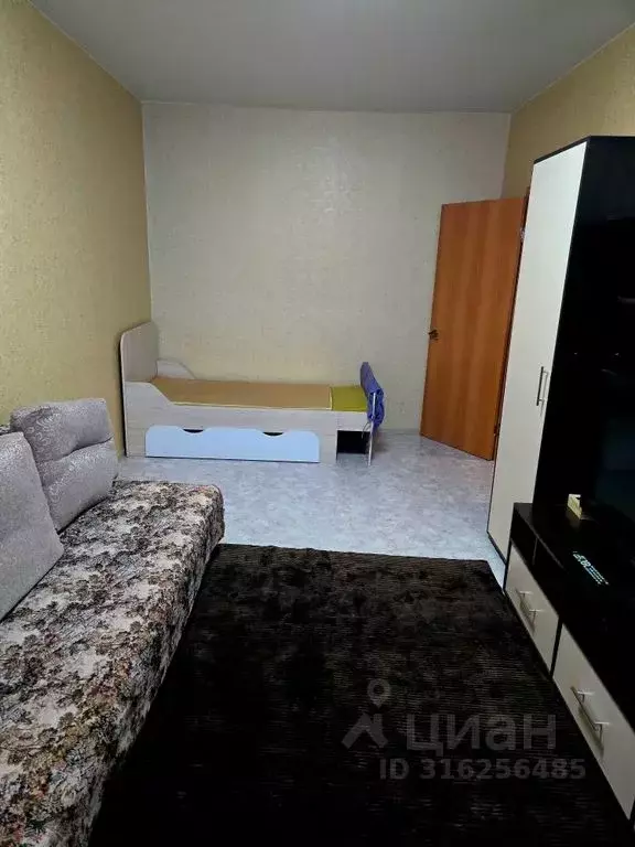 1-к кв. Ямало-Ненецкий АО, Губкинский 5-й мкр, 10 (38.0 м) - Фото 1
