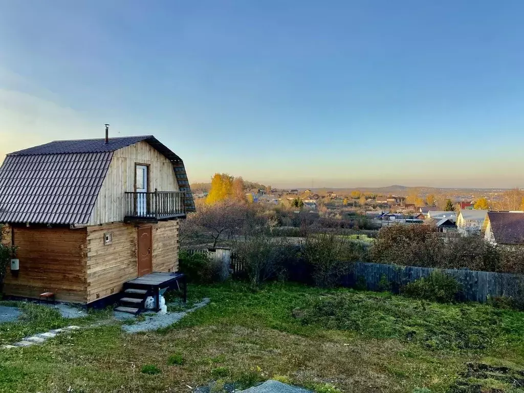 Участок в Свердловская область, Полевской ул. Девяшина, 3А (8.7 сот.) - Фото 1